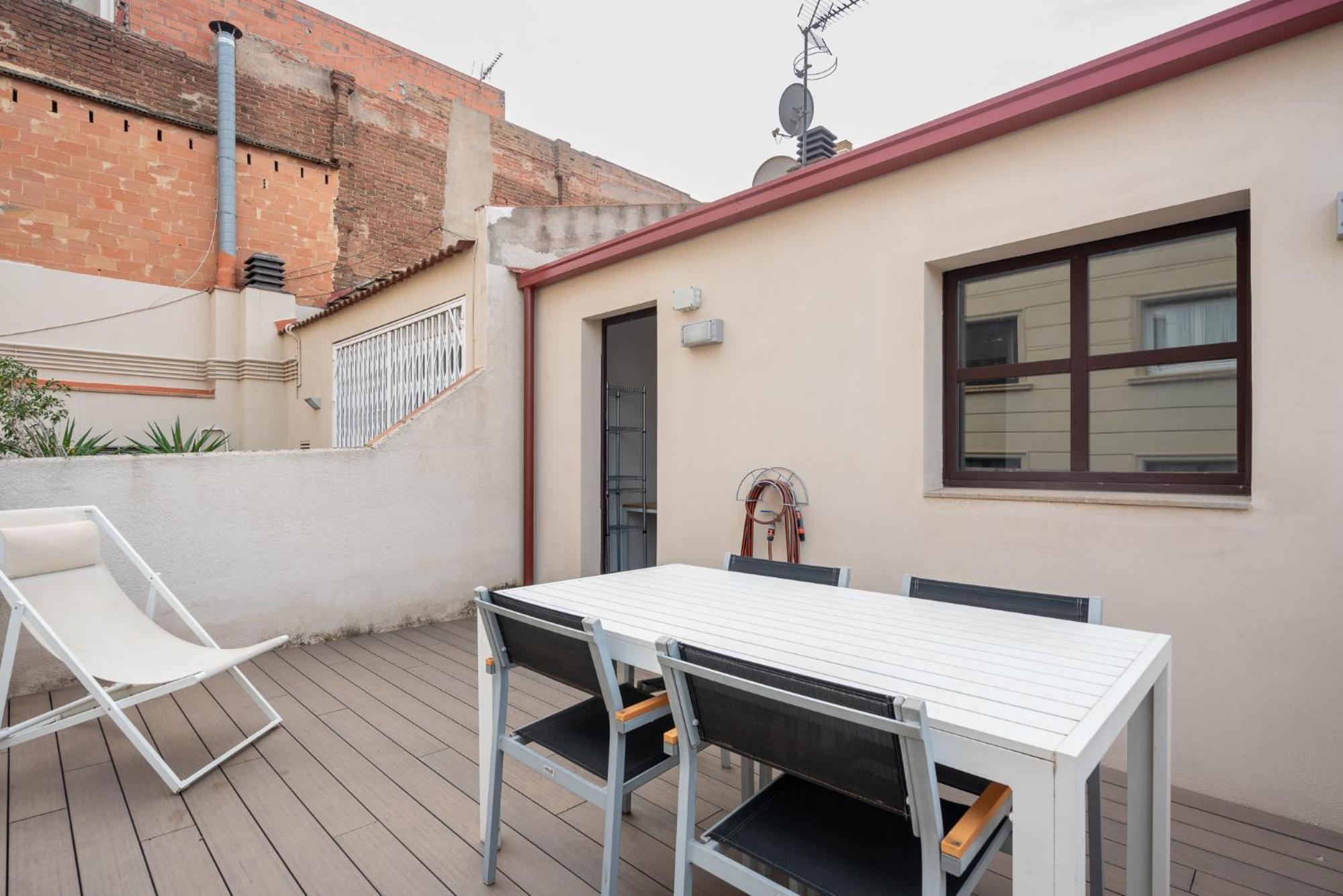 Ola Living Batllo Appartement